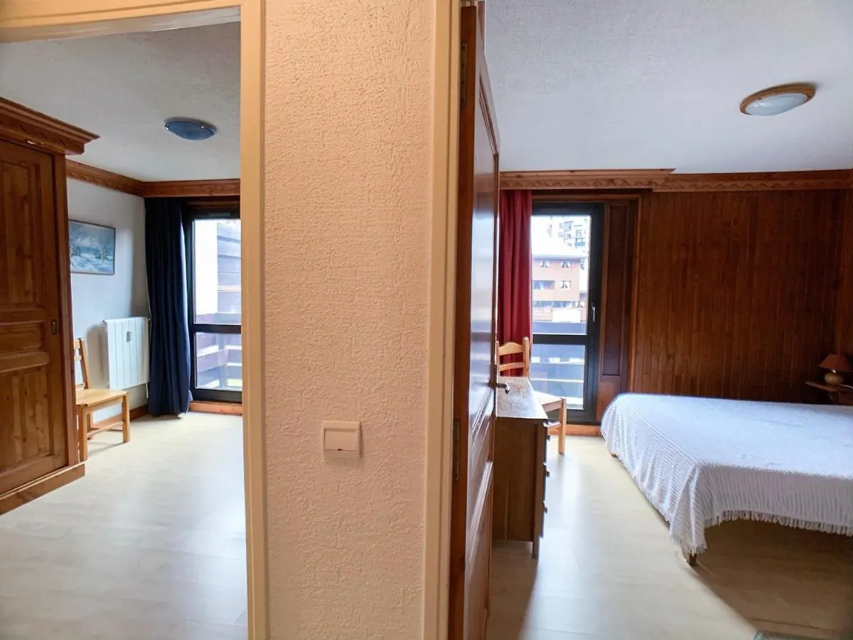 Apartment Appartement Spacieux Pour 9 Pers. A Tignes Val Claret, Proche Pistes Et Commerces, Balcon Sud - Fr-1-502-387